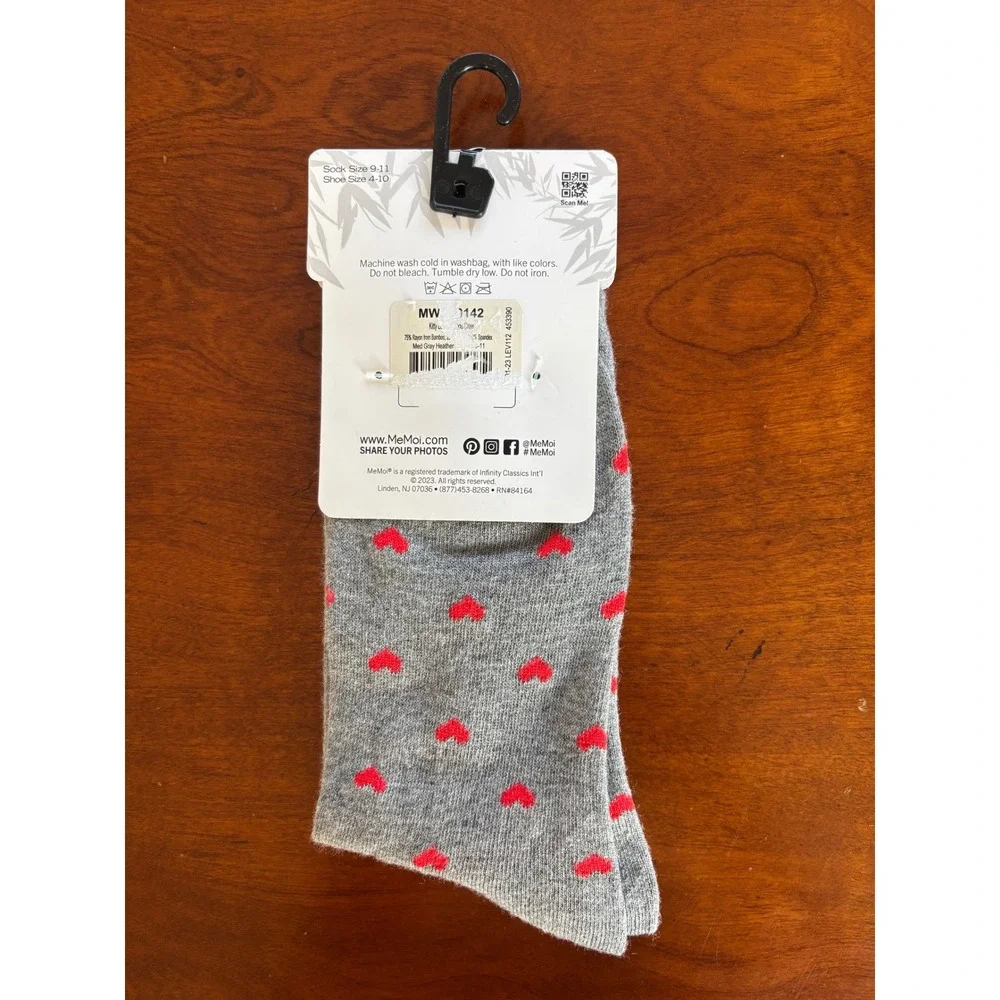 MeMoi Womens Bamboo Rayon Cat Heart Crew Socks Gray MW-0142 Size 9-11